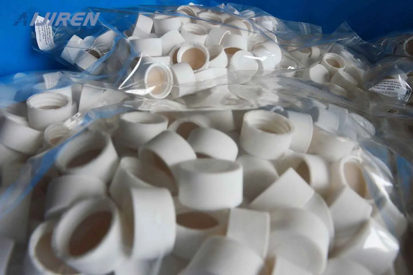 24mm Screw Thread PP Cap